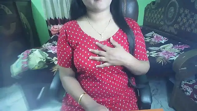 Chat +18 de BengaliQueenStar ao vivo