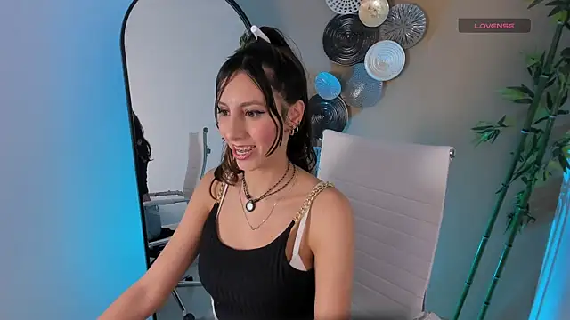 luna_willians Adlı Modelin Canlı XXX Sohbeti