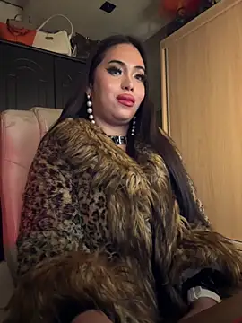 Show de BigDominaMia na webcam