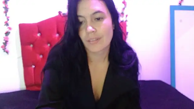 cristal1609 élő XXX-chatje