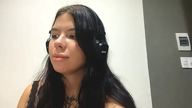 Show modela MichaeleStockon na web-kameri