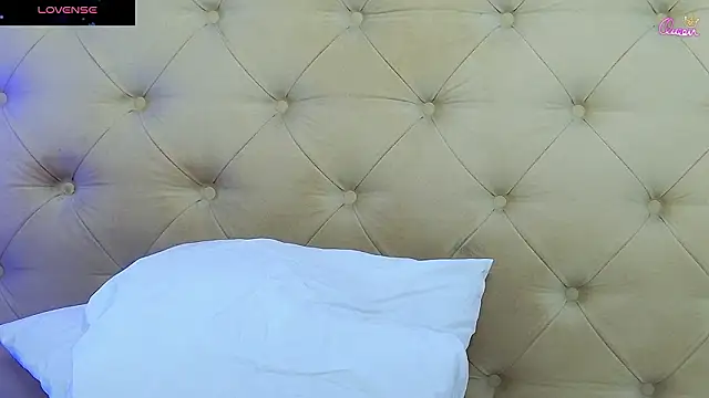 DaliyaArabian Adlı Modelin Canlı XXX Sohbeti