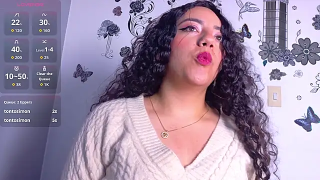 Chat XXX Live emiily_curly