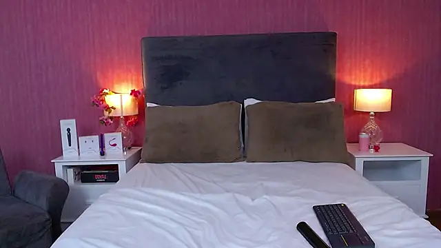 ArianaRosee_ লাইভ XXX চ্যাট