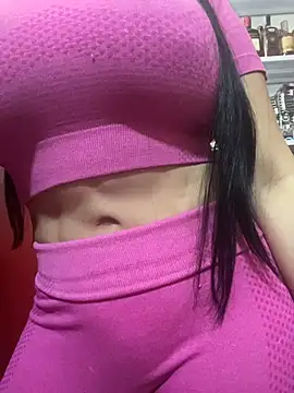 Sara_fun Adlı Modelin Canlı XXX Sohbeti