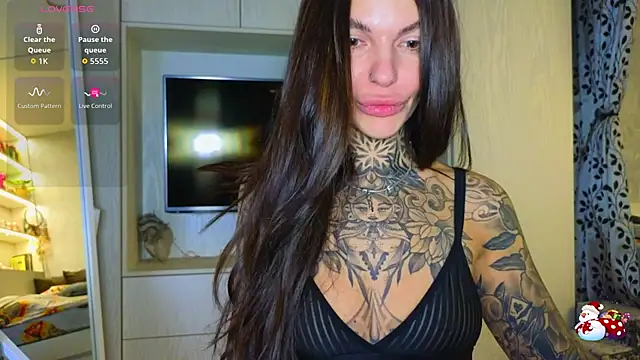 tattooedBabyyのライブXXXチャット