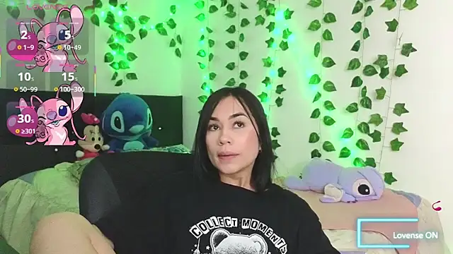 Asenaesmee 现场XXX聊天