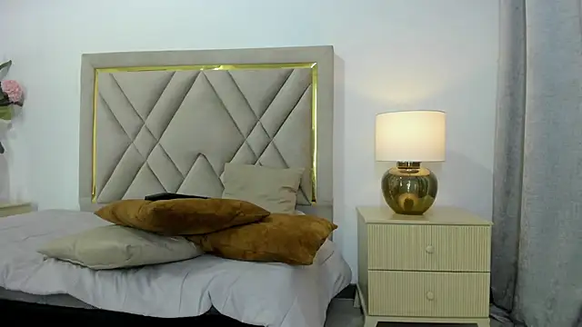 emily_queen2 라이브 XXX 채팅