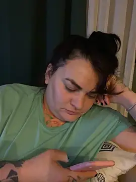 Chat XXX en directo de HeyBABYGIRL