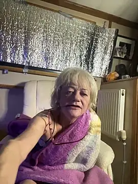 ladyboatlady: απευθείας συνομιλία ΧΧΧ