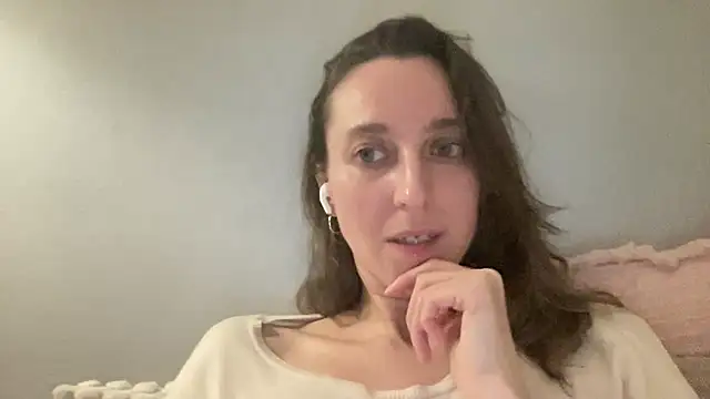 Nelynola Webcam Show