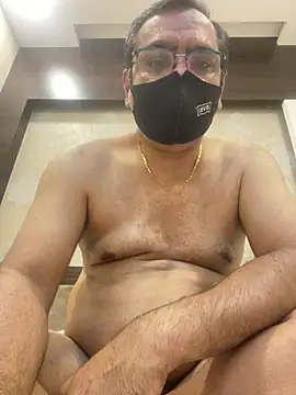 maleattention 网络视讯表演