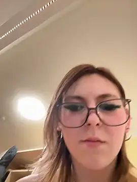 Chat XXX ao vivo de Milli-Kiss