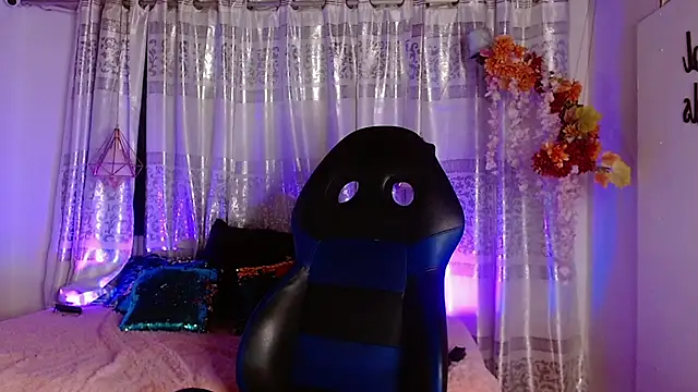 Вебкам-шоу shanell_andrea