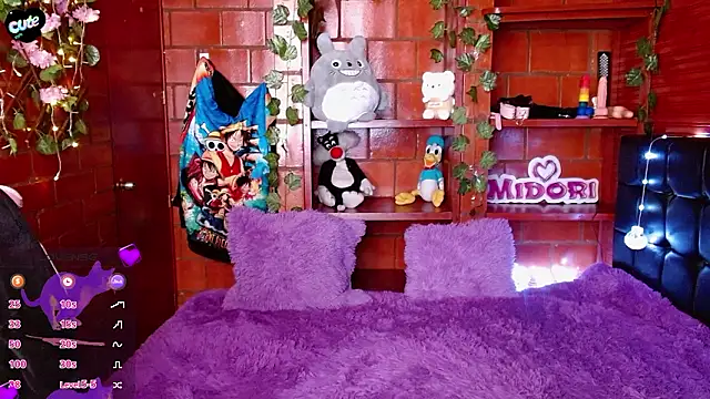 MidoriQuiinn Live XXX-chat