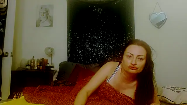 Pertunjukan Kamera Web DiamondMonroeXo