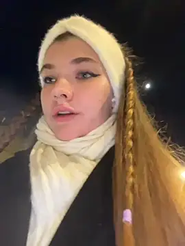 Chatroom XXX en direct de Holy_Tereza