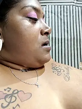 indianmarshmello85: онлайн-секс-чат