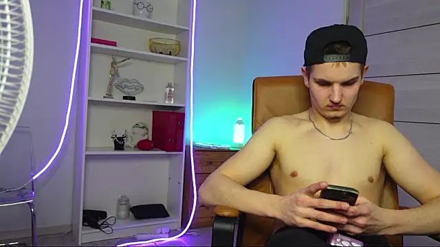 Mark_Karson 现场XXX聊天