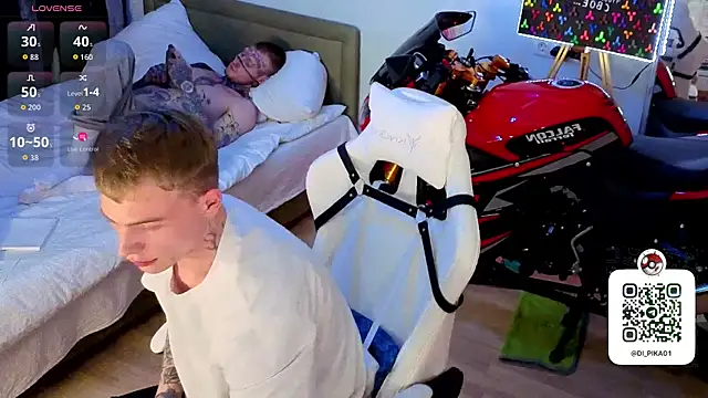 Chatroom XXX en direct de c10h15on1