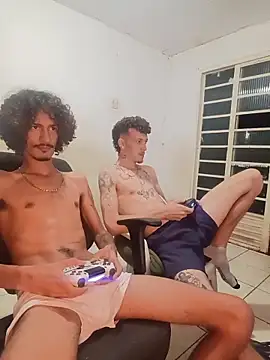 theyllorwillian: απευθείας συνομιλία ΧΧΧ