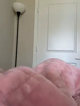 makeherfeelg: απευθείας συνομιλία ΧΧΧ