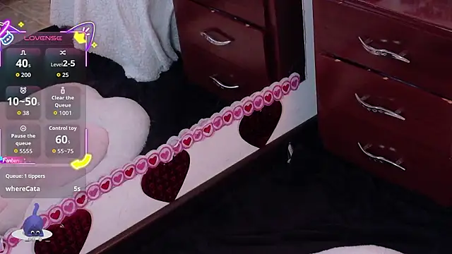 Chat XXX en directo de Catwhite_