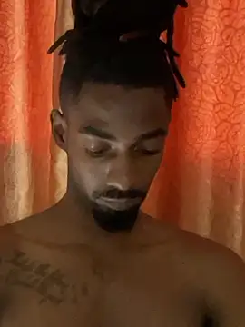 XXX chat uživo modela Malkon_Big