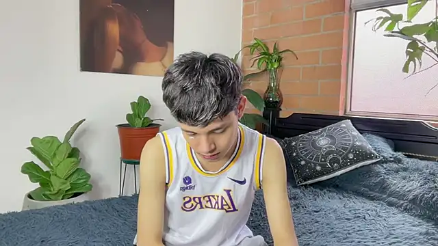 Andy_Belier23 লাইভ XXX চ্যাট