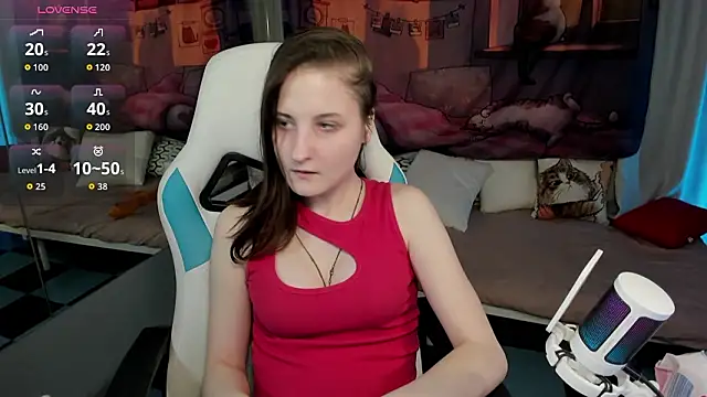 KiraDuvall Live XXX-Chat