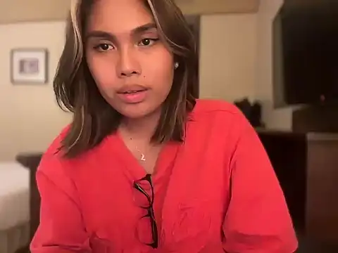 Alaia_River Pertunjukan Webcam