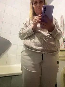 Irina2909@xh Webcam-Show