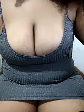 Živý XXX chat jadeamourim__