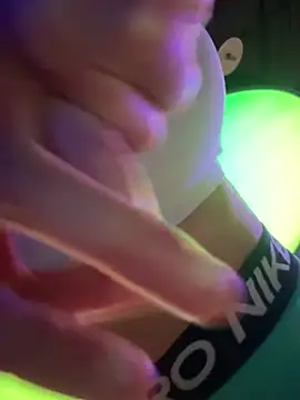 دردشة F3ckd0lllucy الجنسية المباشرة