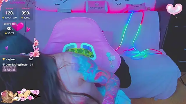 Chat XXX en directo de Lolisuccub