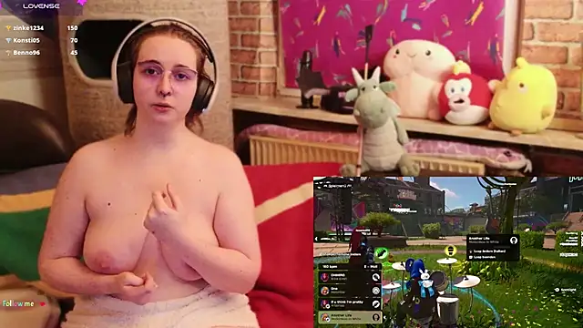 Chat XXX en directo de GamerGirl_Eve