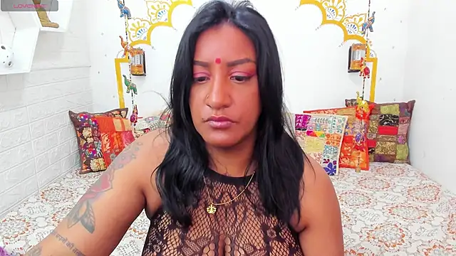 LadyNahir Live XXX Chat