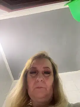 Chat +18 de Irina2909@xh ao vivo