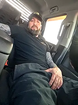 Beardedtattood webkamerás műsora