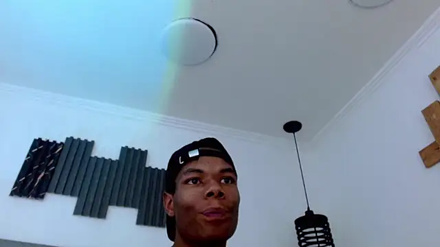 Santiago_Ortiz_'s Webcam Show