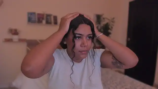 Chat XXX ao vivo de YariRose