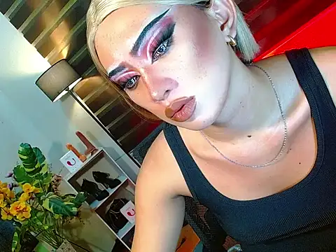 โชว์เว็บแคมของ HOLLYWOOD_QUEEN_88