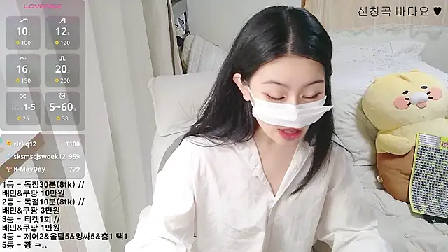 KipSukHee_sooni: онлайн-секс-чат