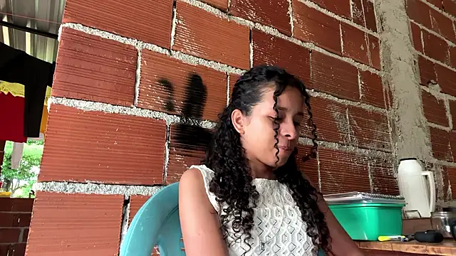 XXX chat uživo modela KayleenStoyanoff