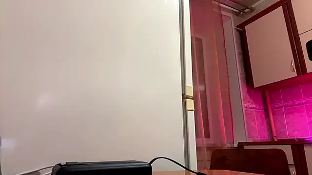 MiaBerlateen 网络视讯表演