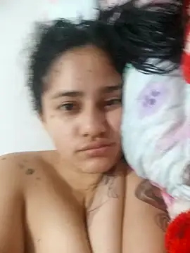 XXX chat uživo modela girl_tits