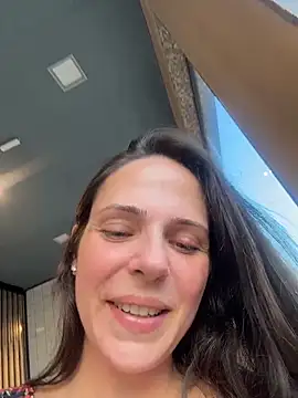 Lady_LauraRoseのライブXXXチャット