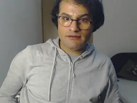 wildpussycat23 Adlı Modelin Canlı XXX Sohbeti