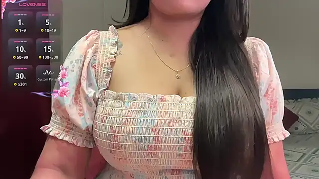 Show modela nandini_7 na web-kameri