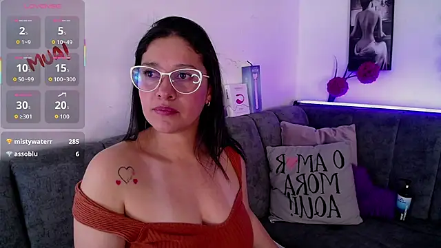 Alana_steel_1's Live XXX Chat